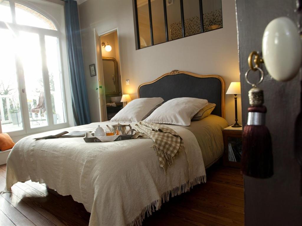 Moyenneville  르 수 부아 비앤비 B&B 외부 사진
